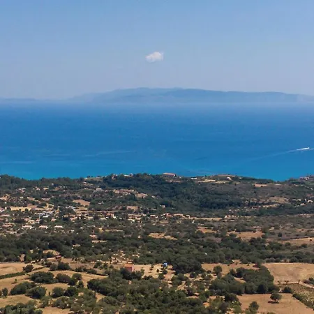 Hilltop At Kefalonia Ξενοδοχείο με διαμερίσματα 3*