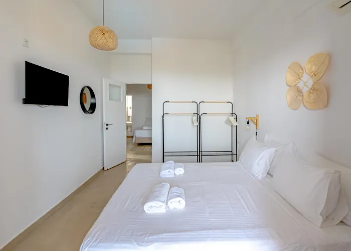 Hilltop At Kefalonia Aparthotel 4*