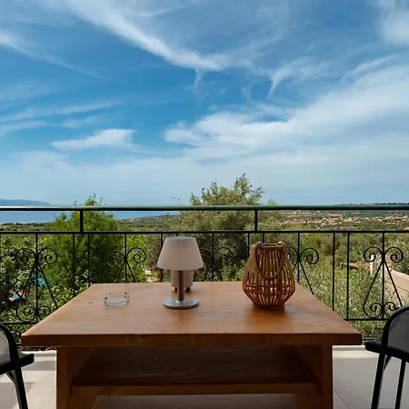 Hilltop At Kefalonia 公寓式酒店 Angon