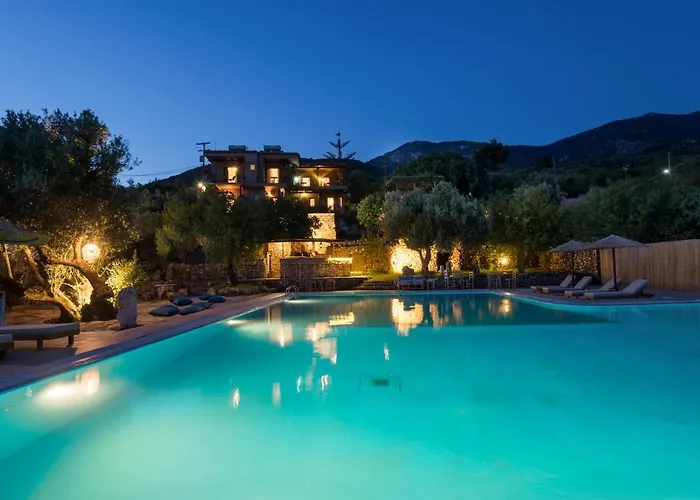 Hilltop At Kefalonia 公寓式酒店 4*